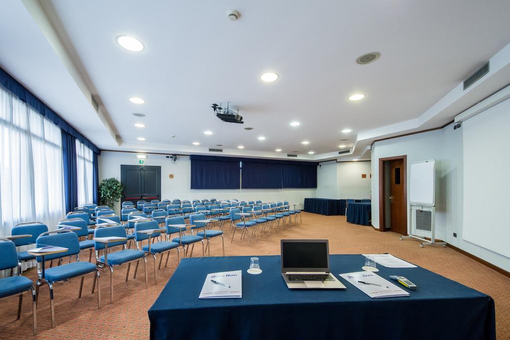 Rege Hotel San Donato Milanese Exterior photo